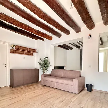 Junior In Centro Apartament